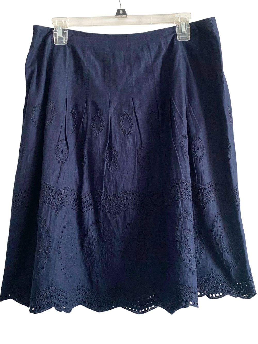 Chico’s Navy Blue Eyelet A-Line Skirt Size 1 Cotton Embroidered Side Zip
